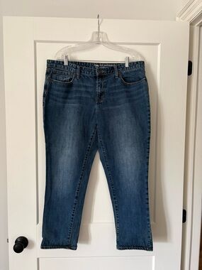 GAP Medium Blue Cropped Women's Jeans